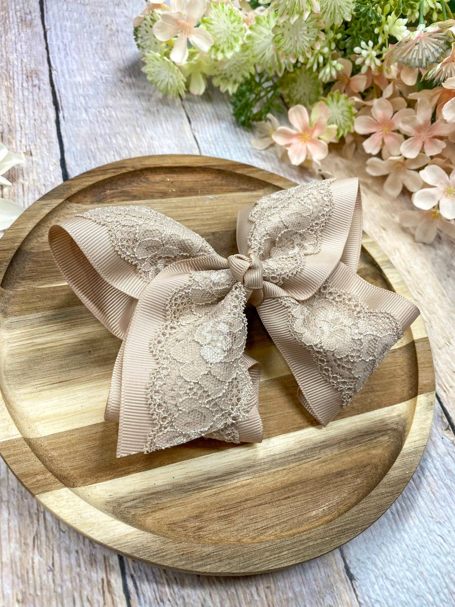 The Hair Bow Company - 4.5" Chantilly Lace Classic Hair Bow | Clip or Headband