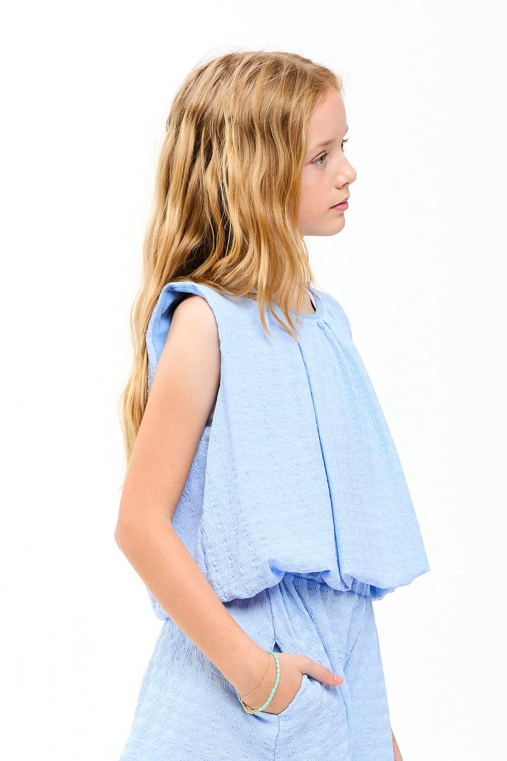 Good Girl - Curly Wrinkled Sleeveless Bubble Top