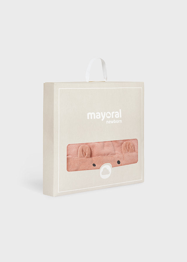 Mayoral headband packaging on a white background