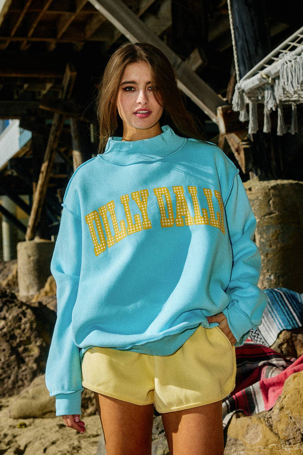 BUCKETLIST INC - DILLYDALLY  Reversible Mockneck Sweatshirt