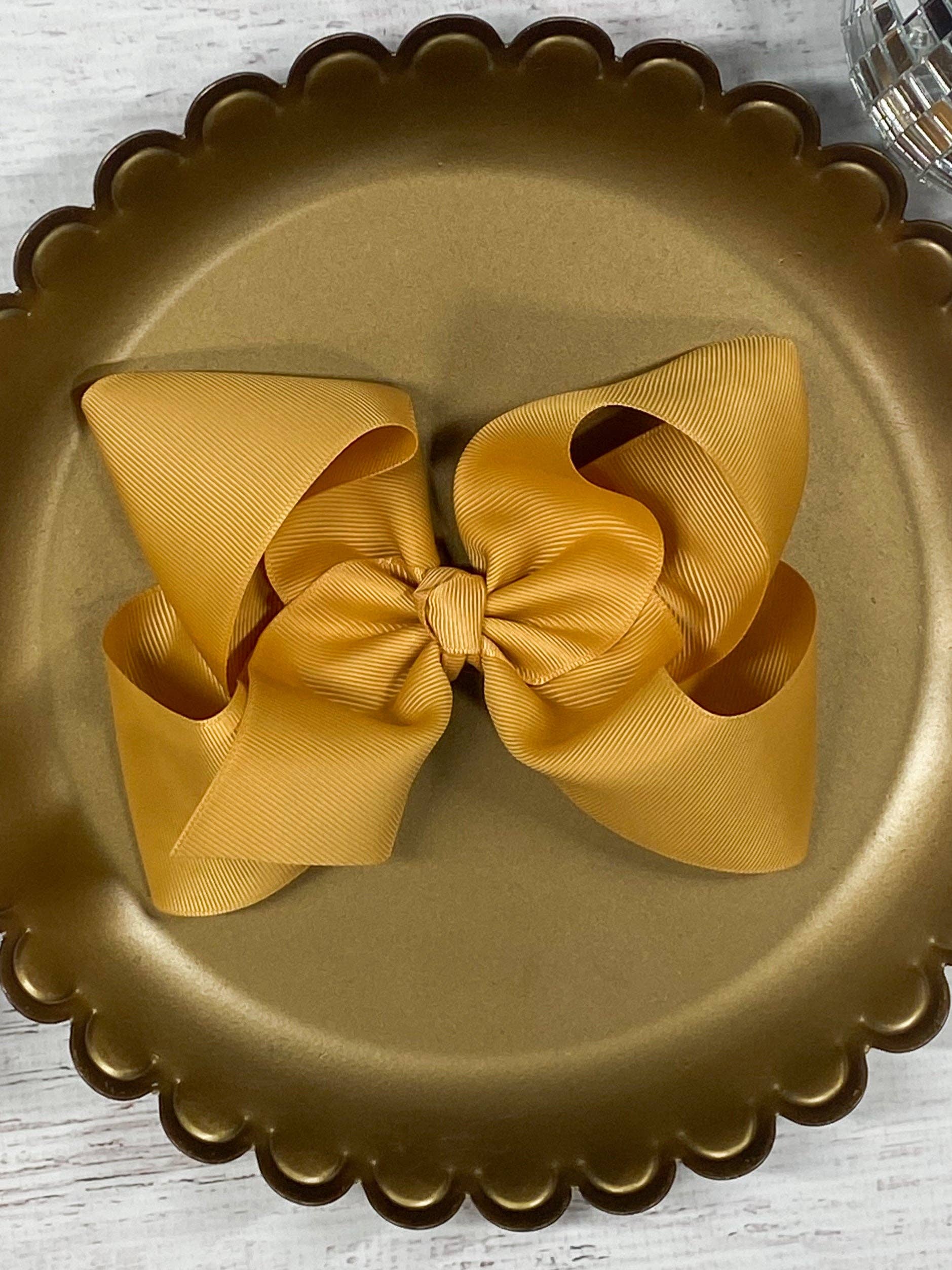 The Hair Bow Company - Oversize Grosgrain Hair Bow - Alligator Clip - 5.5"