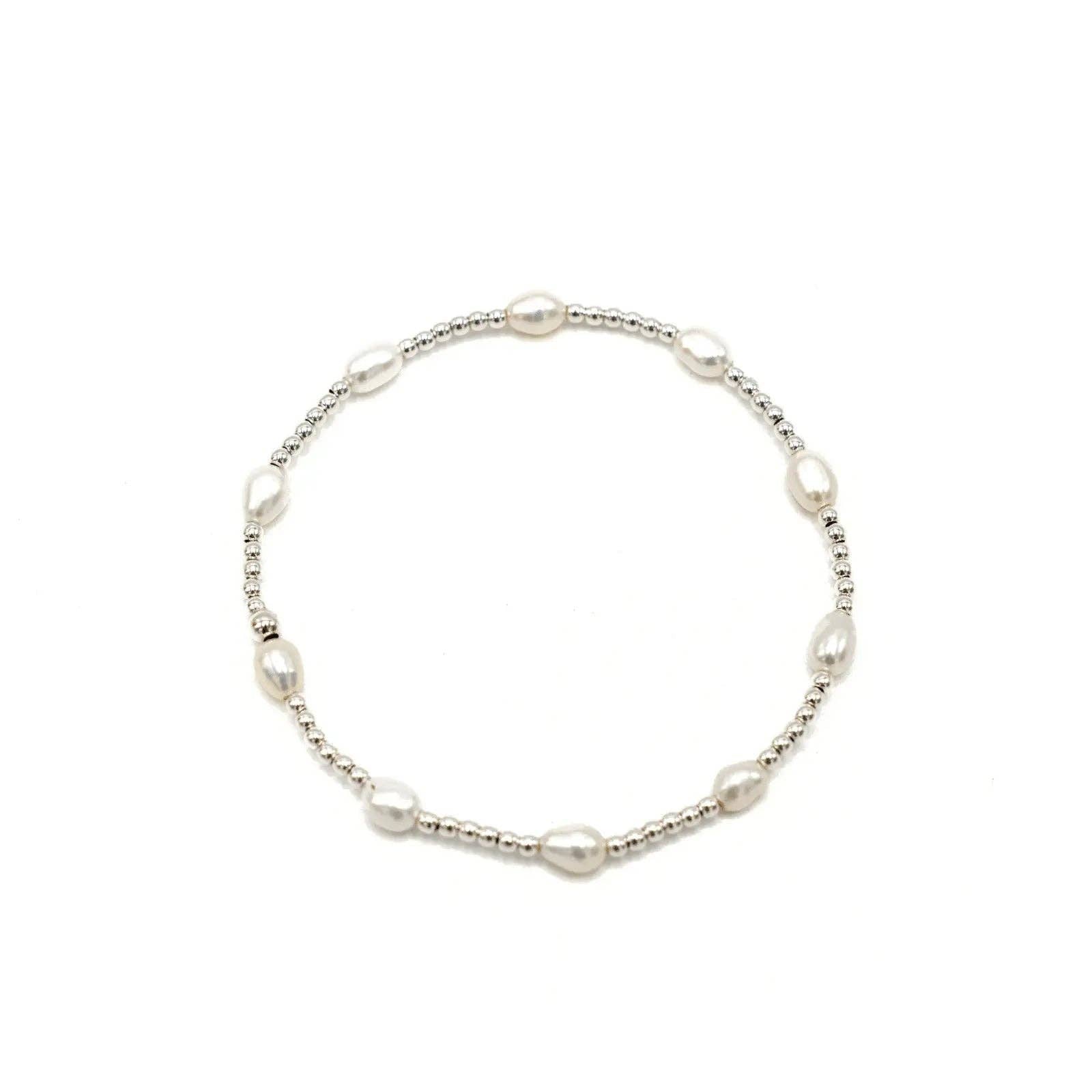 erin gray - Petite Patterned Rice Pearl Bracelet with Sterling Silver Beads