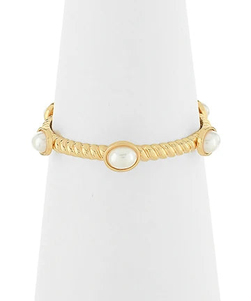 Oval Stone Station Textured Bracelet