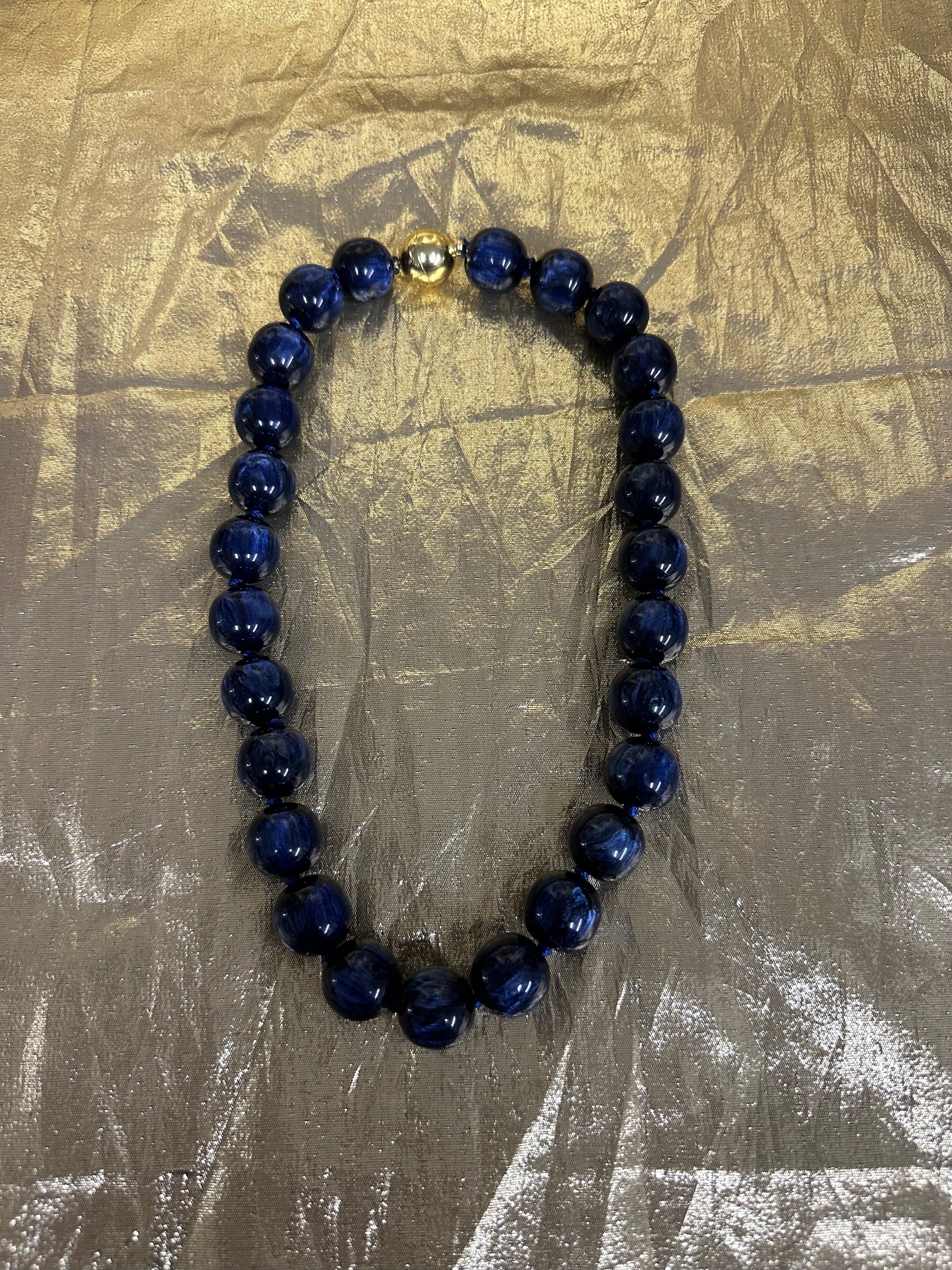 Large Bead Chunky Necklace with Magnetic Clasp