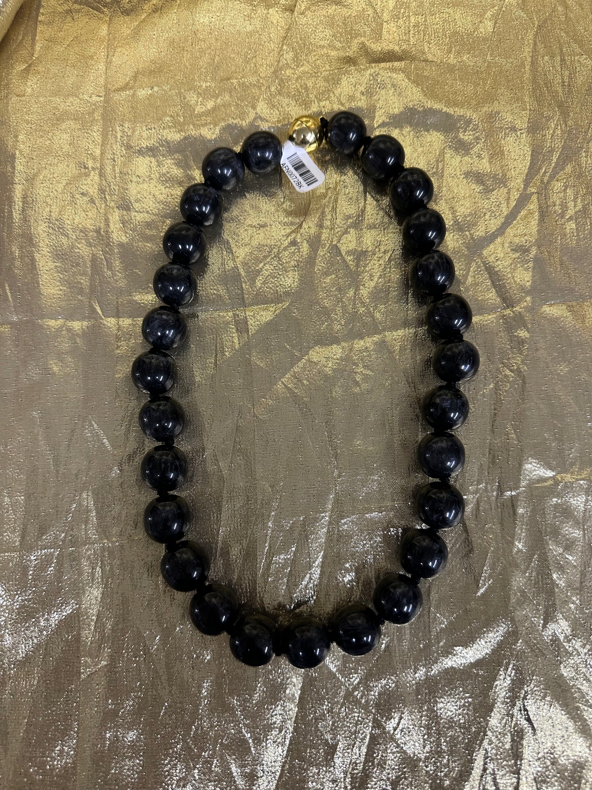 Large Bead Chunky Necklace with Magnetic Clasp