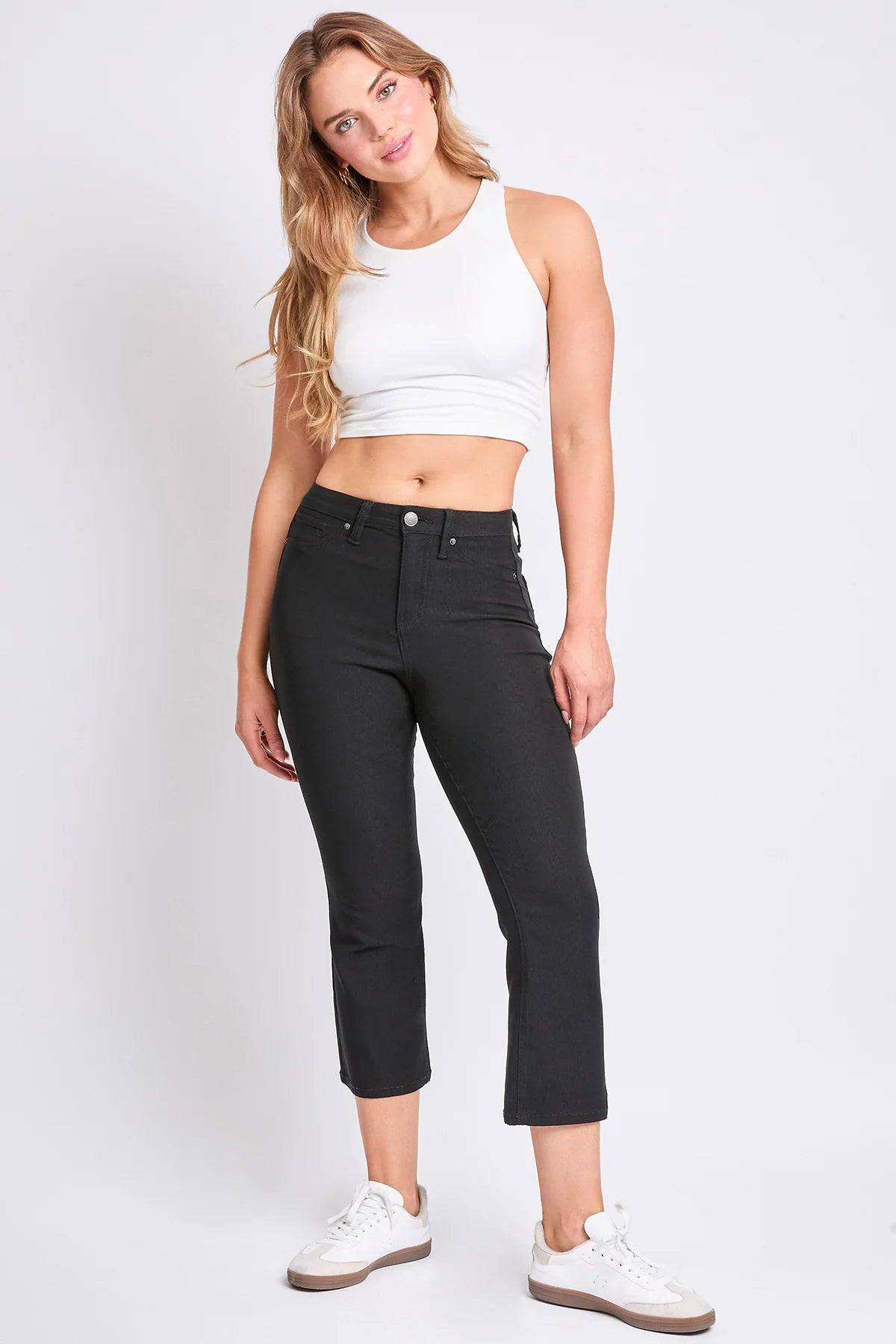 Women's Hyperstretch Cropped Kick Flare Pant