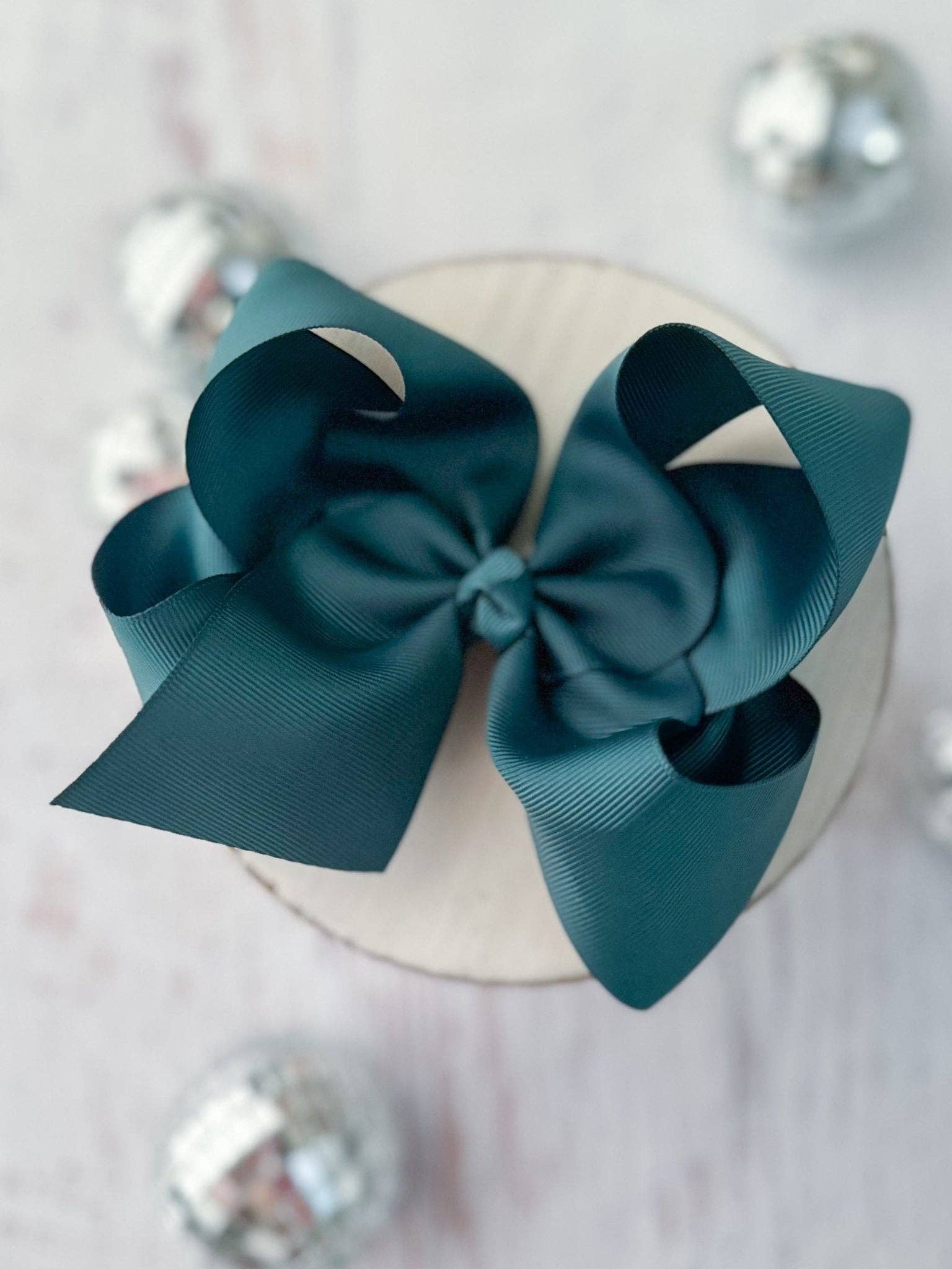 The Hair Bow Company - 5.5" Oversize Grosgrain Hair Bow | Alligator Clip or (Headband - Coming Soon)