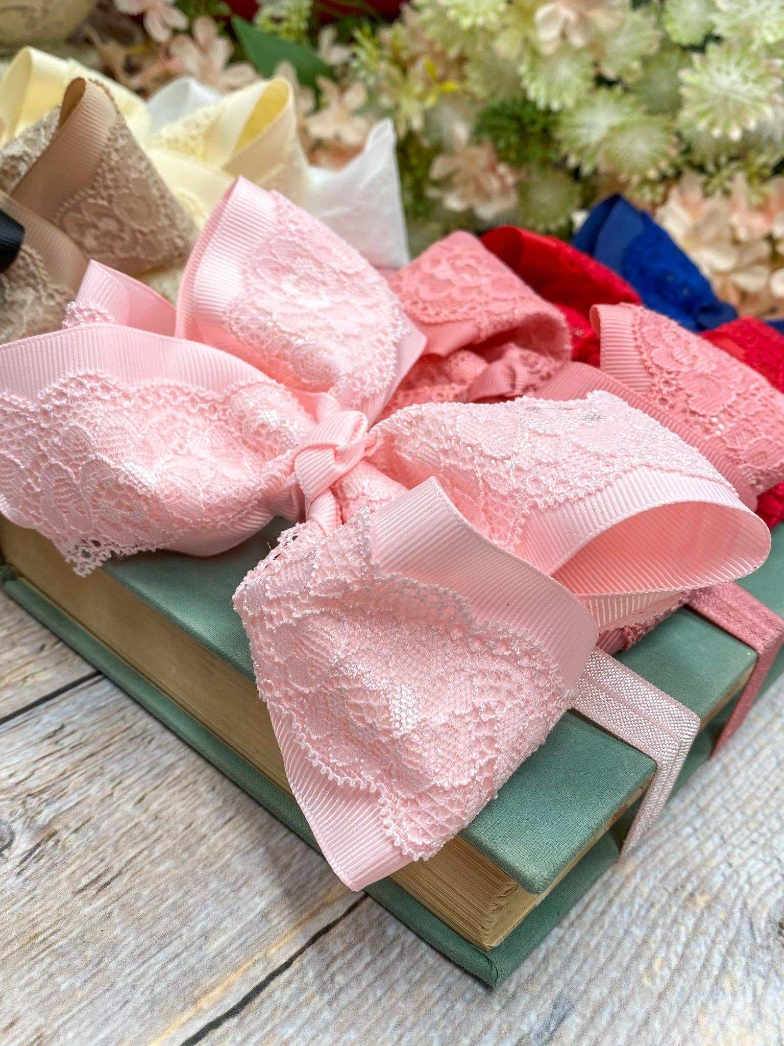 The Hair Bow Company - 4.5" Chantilly Lace Classic Hair Bow | Clip or Headband