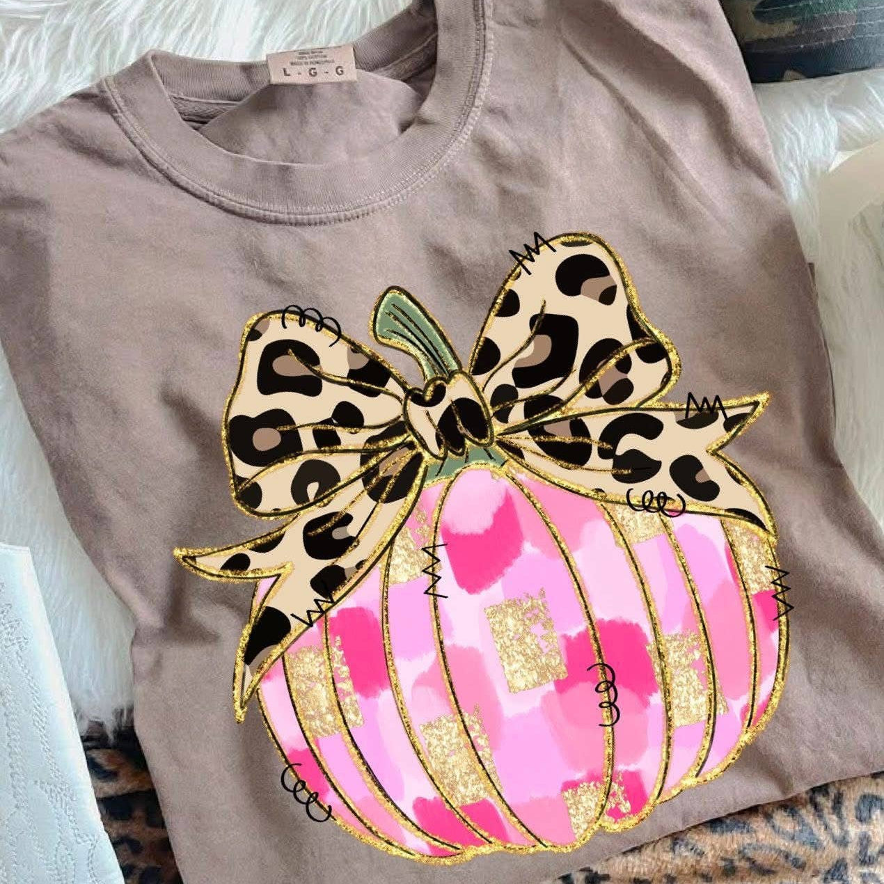 Ace of Grace - Leopard Pumpkin Tee