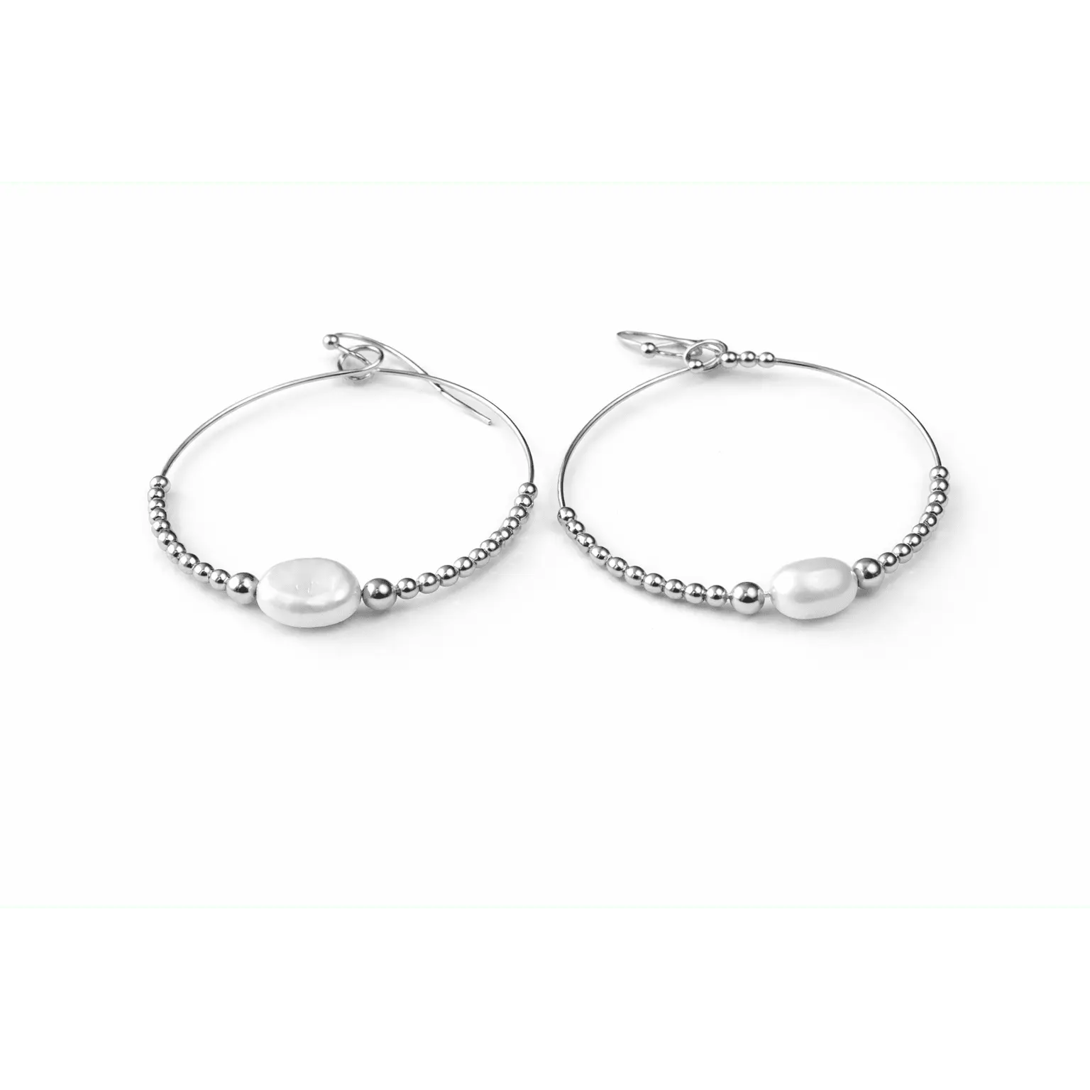 erin gray - Classic Pearl Earring in Sterling Silver