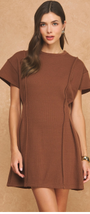 Brown short-sleeve mini sweater dress with crew neck, ribbed knit and fitted silhouette.